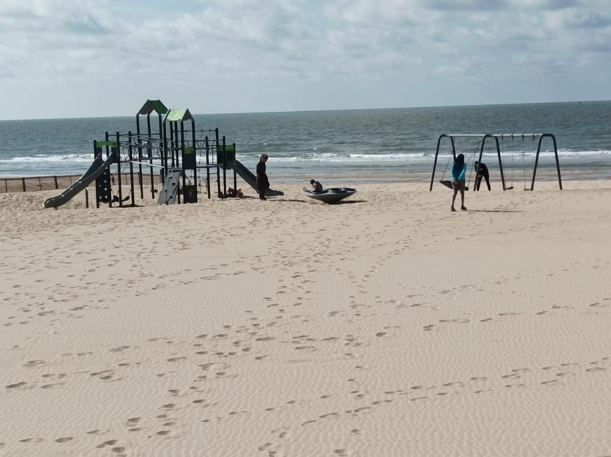 Frontaal Zeezicht In Appartement De Strandjutter Остенде Экстерьер фото
