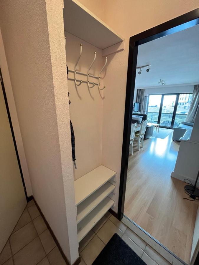 Frontaal Zeezicht In Appartement De Strandjutter Остенде Экстерьер фото